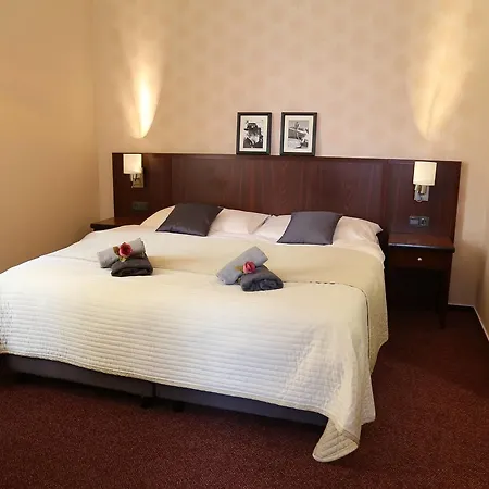 Grohmann Hotel